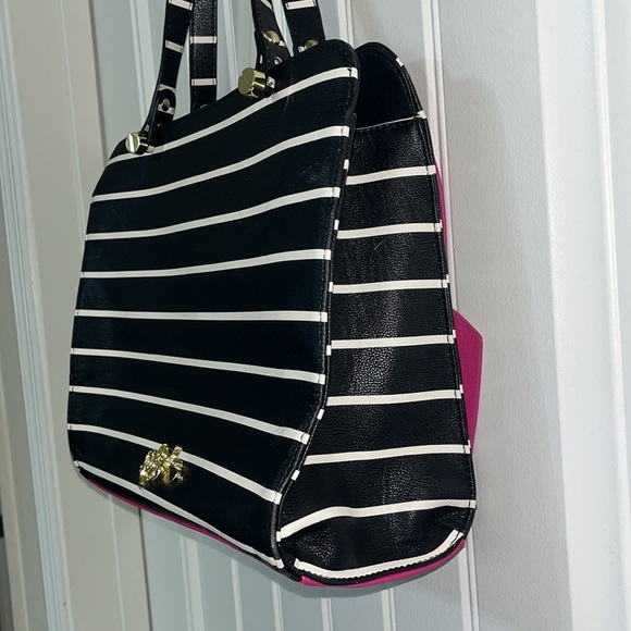 Betsey Johnson Black/White Striped, Pink Bottom, Lg Pink Bow, Tote - Picture 4 of 7
